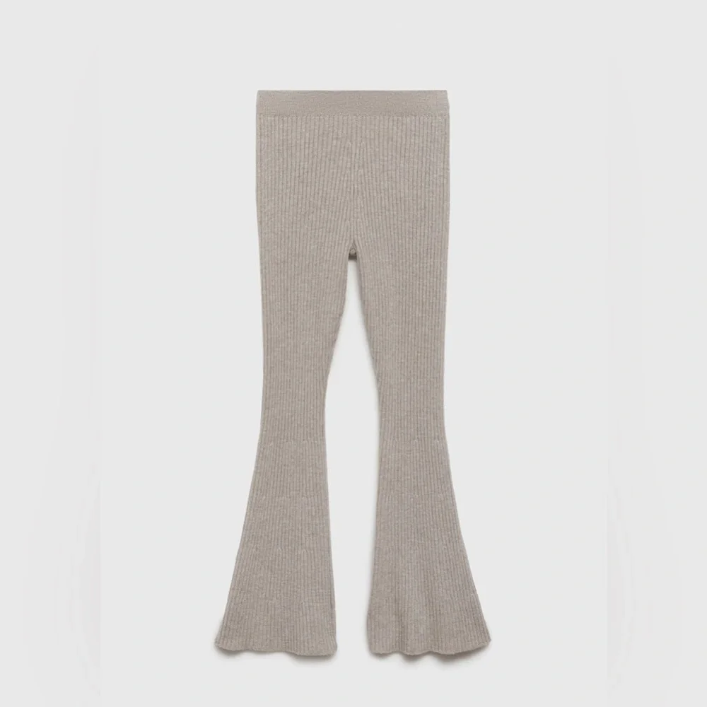 Mango MNG - 2 piece matching SET taupe light gray knit sweater and pants set